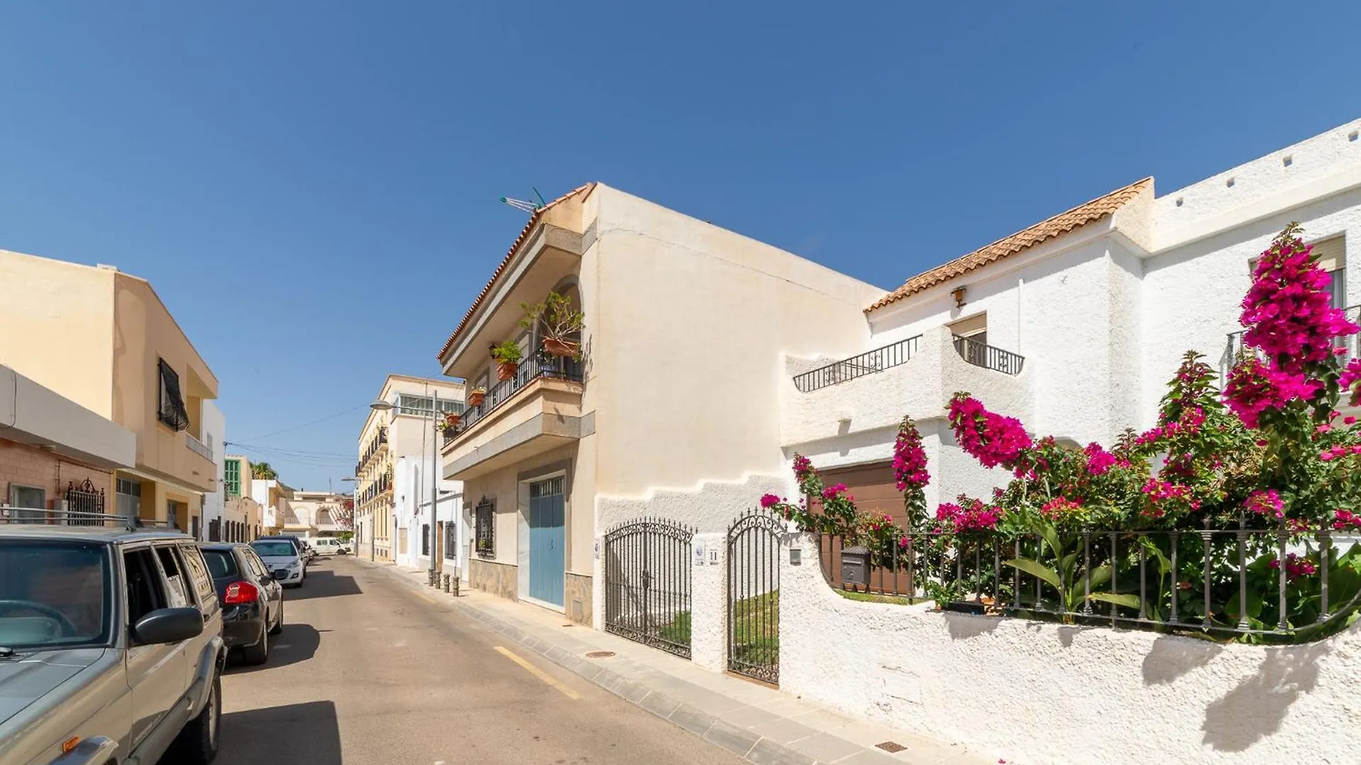 Casa Rural La Buganvilla Níjar 펜션